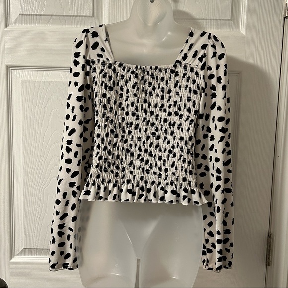 Lark + Grey Black and White Blouse - Picture 3 of 4
